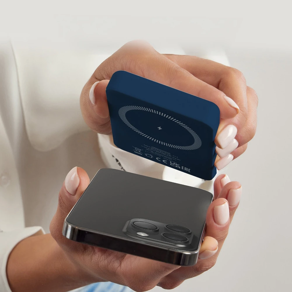 SBS 5000 mAh belaidis magnetic Power Bank mėlynos spalvos