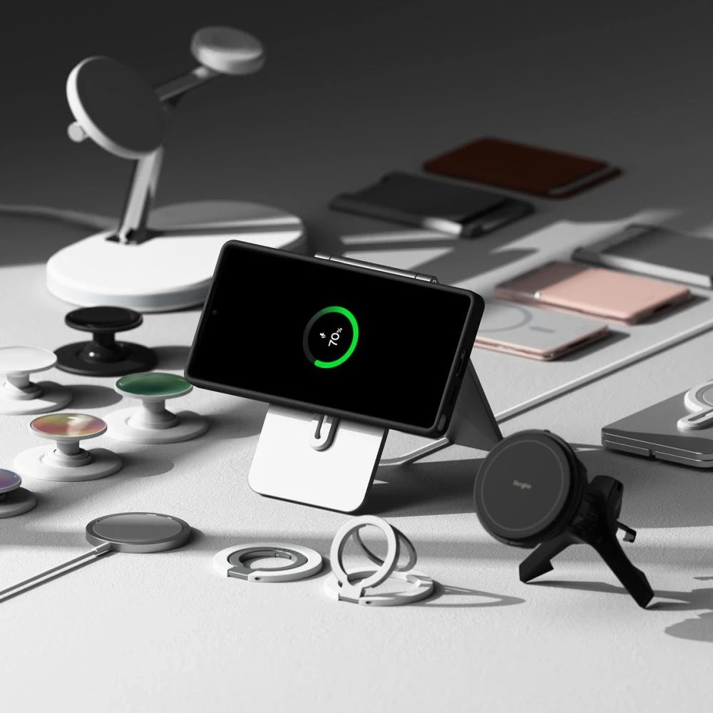 Ringke Silicone MagSafe dėklas skirtas Samsung Galaxy S25 Ultra - juodos spalvos