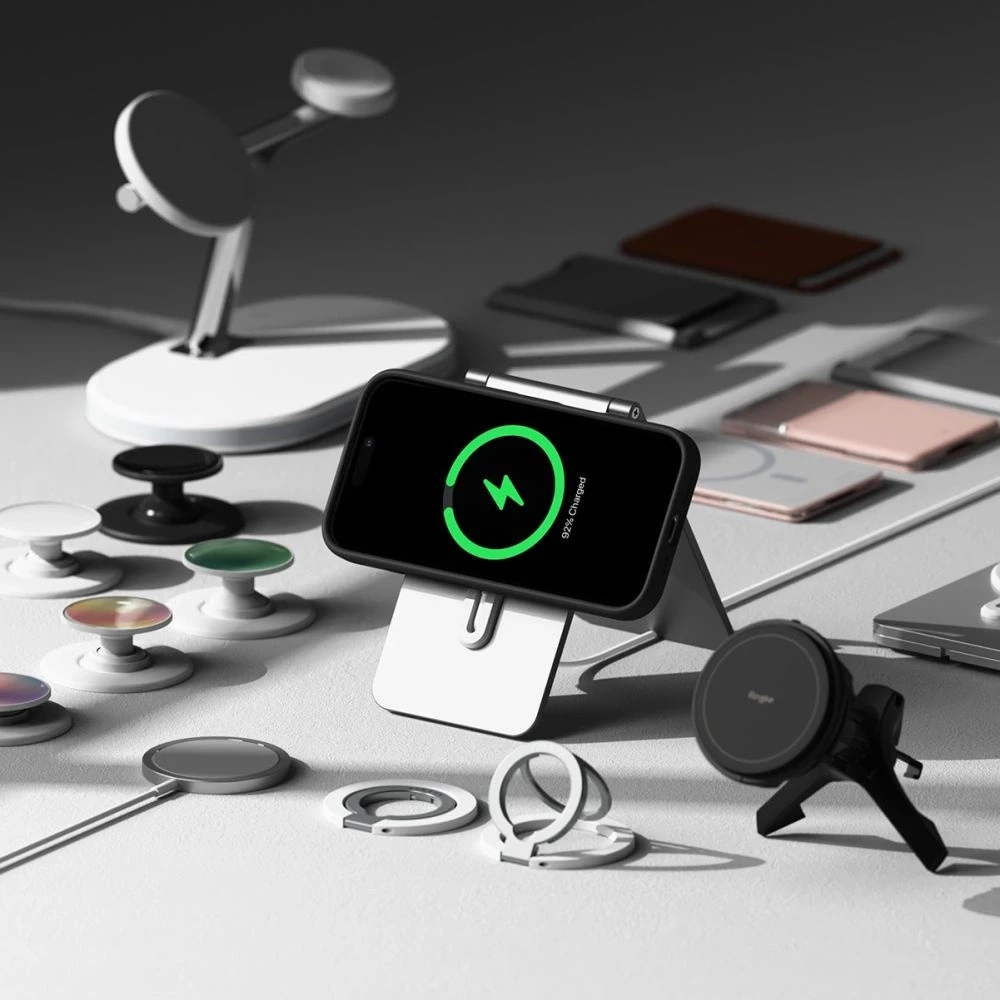 Dėklas Apple iPhone 16 Ringke Silikoninis Magnetic MagSafe juodos spalvos