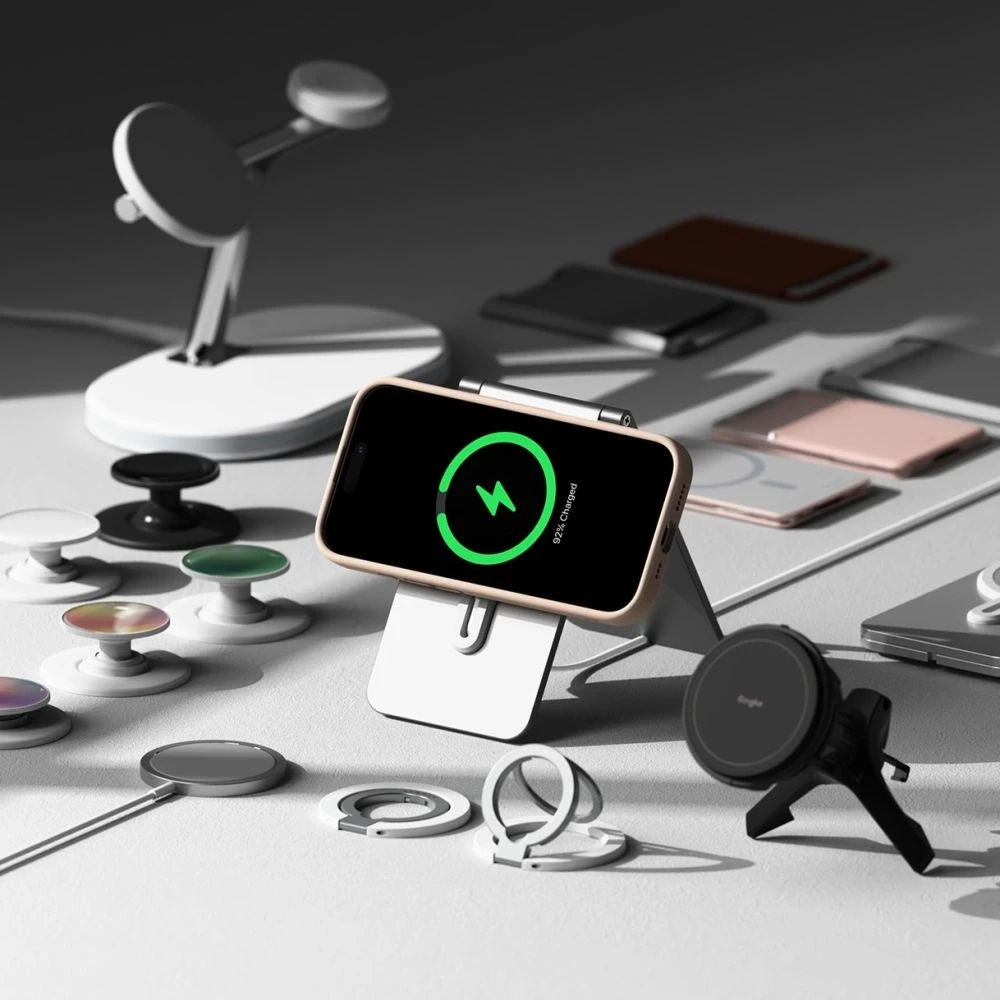 Ringke Silicone MagSafe iPhone 16 Pro dėklas - rožinės spalvos
