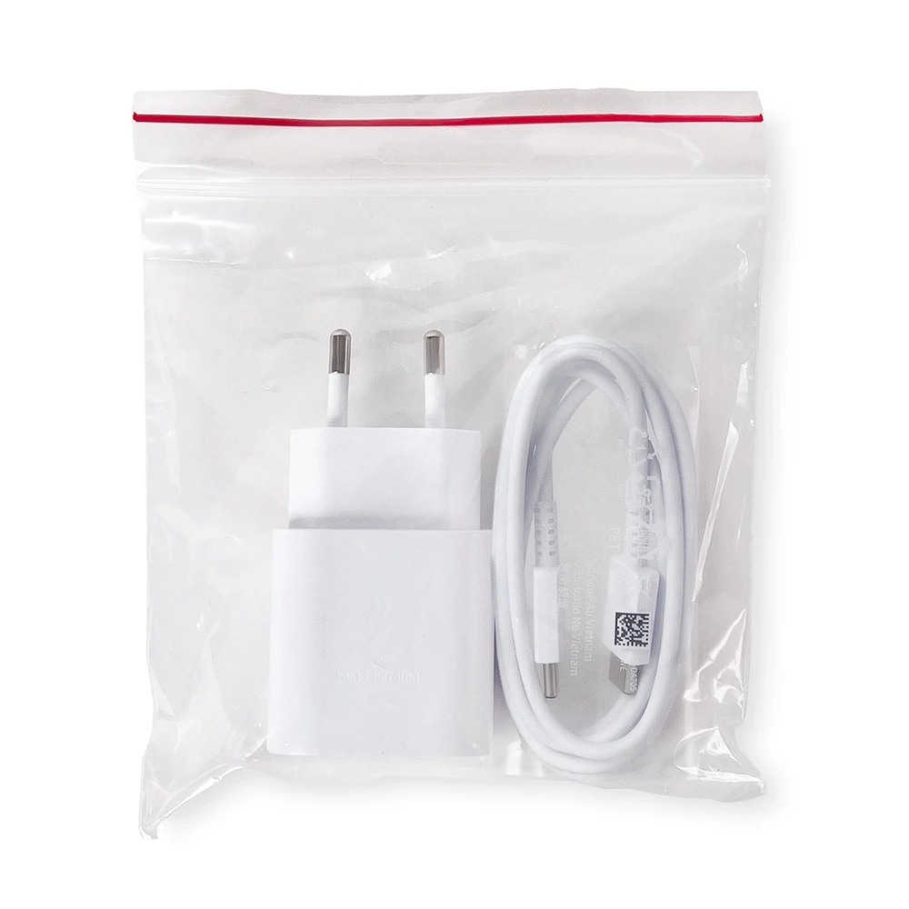 112803 EP-TA800EWE + EP-DA705BWE Samsung 25W Travel Charger + USB-C/USB-C Data Cable baltos spalvos be pakuotės