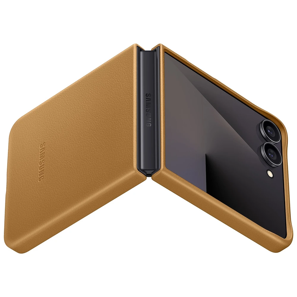 VF766PAEGWW „Kindsuit“ dėklas „Samsung Galaxy Flip7“, kupranugario spalvos