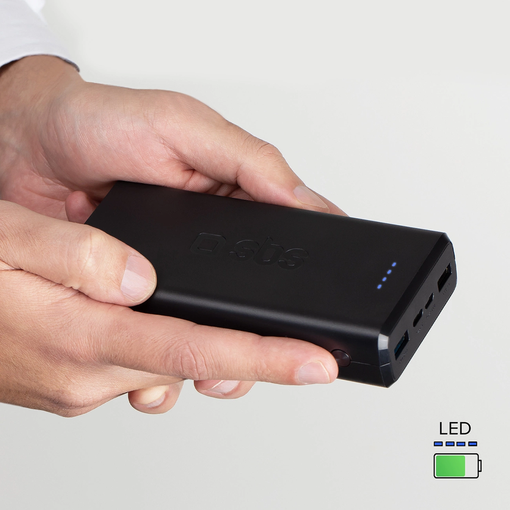 SBS Nešiojamoji baterija „Puro Fast“ 20000 mAh, 2x USB-A + 1x USB-C – juoda