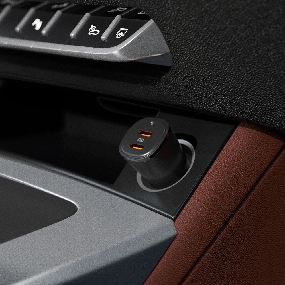 „Spigen ArcStation Essential EV502“ automobilinis įkroviklis, 2x USB-C, PD + QC3.0, 50W (juodas)