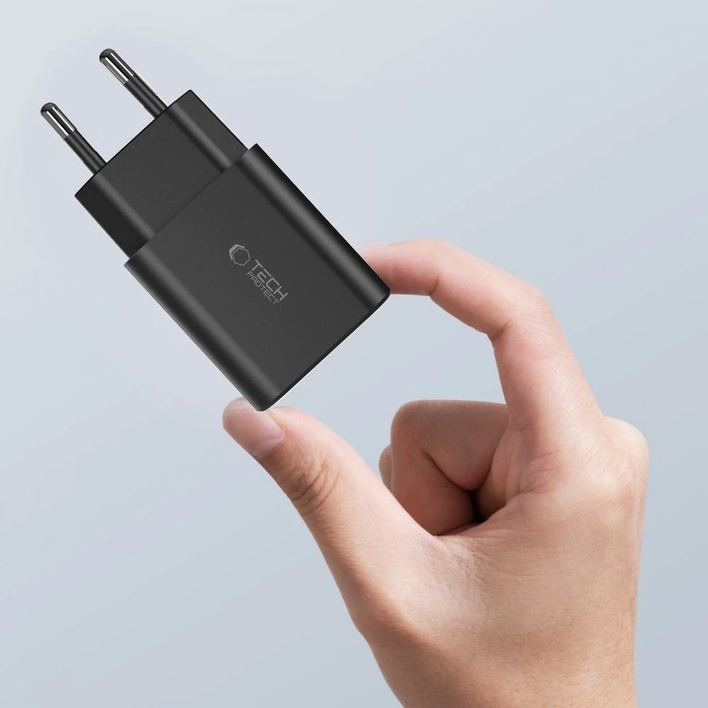 Tech Protect Sieninis įkroviklis 2x USB-C PD 35W + Cable USB-C – USB-C baltos spalvos