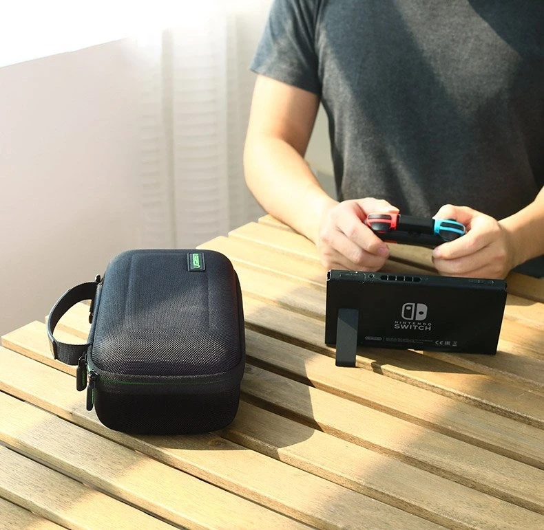 Ugreen Dėžutė Nintendo Switch ir priedams S 26,5 x 10 x 13,5 cm juodos spalvos (50275 LP145)