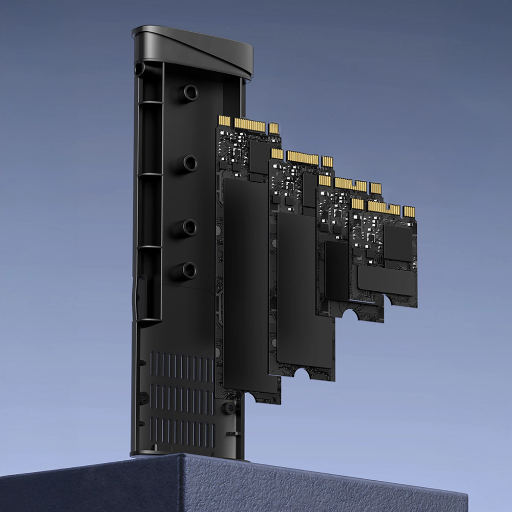Ugreen CM767 M.2 NVMe PCIe SSD Disk Dėklas - sidabro spalvos