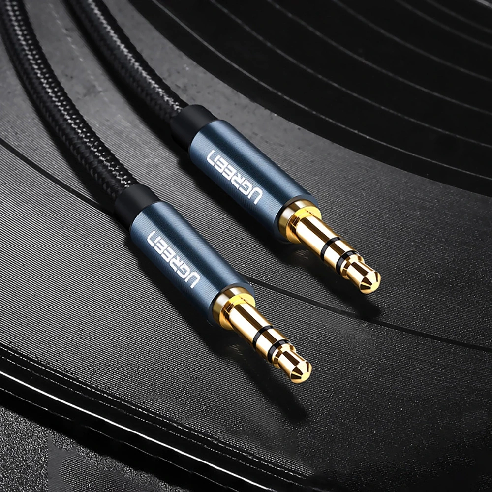 UGREEN AV112 AUX 3.5mm laidas 2m juodas