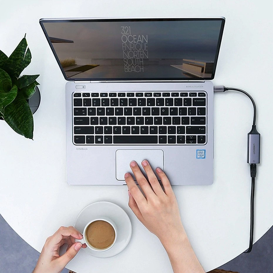 UGREEN adapteris su USB-C - RJ45 jungtimis, Gigabit Ethernet (pilkas)