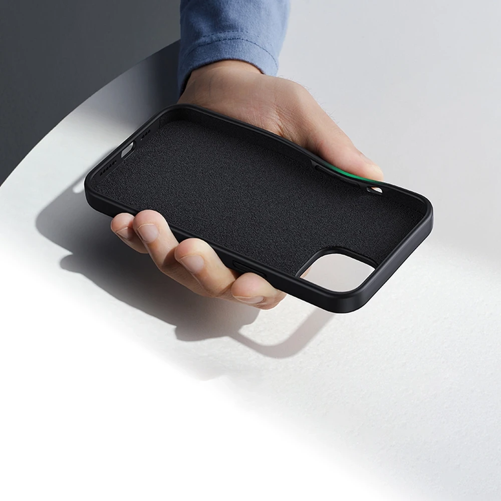 Ugreen Udėklas telefonui žalios spalvos LP626 Silky silikoninis Protective Rubber Flexible silikoninis Phone Apple iPhone 14 Plus dėklas telefonui juodos spalvos (90920)