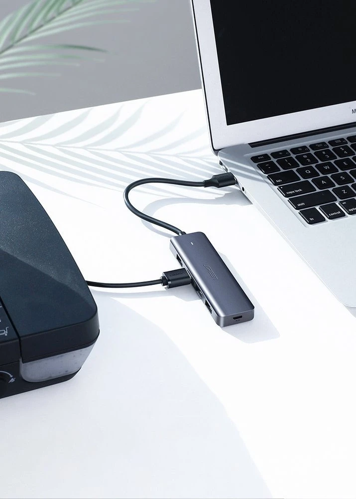 4-in-1 adapteris UGREEN USB Hub prie 4x USB 3.0 + USB-C (pilka)