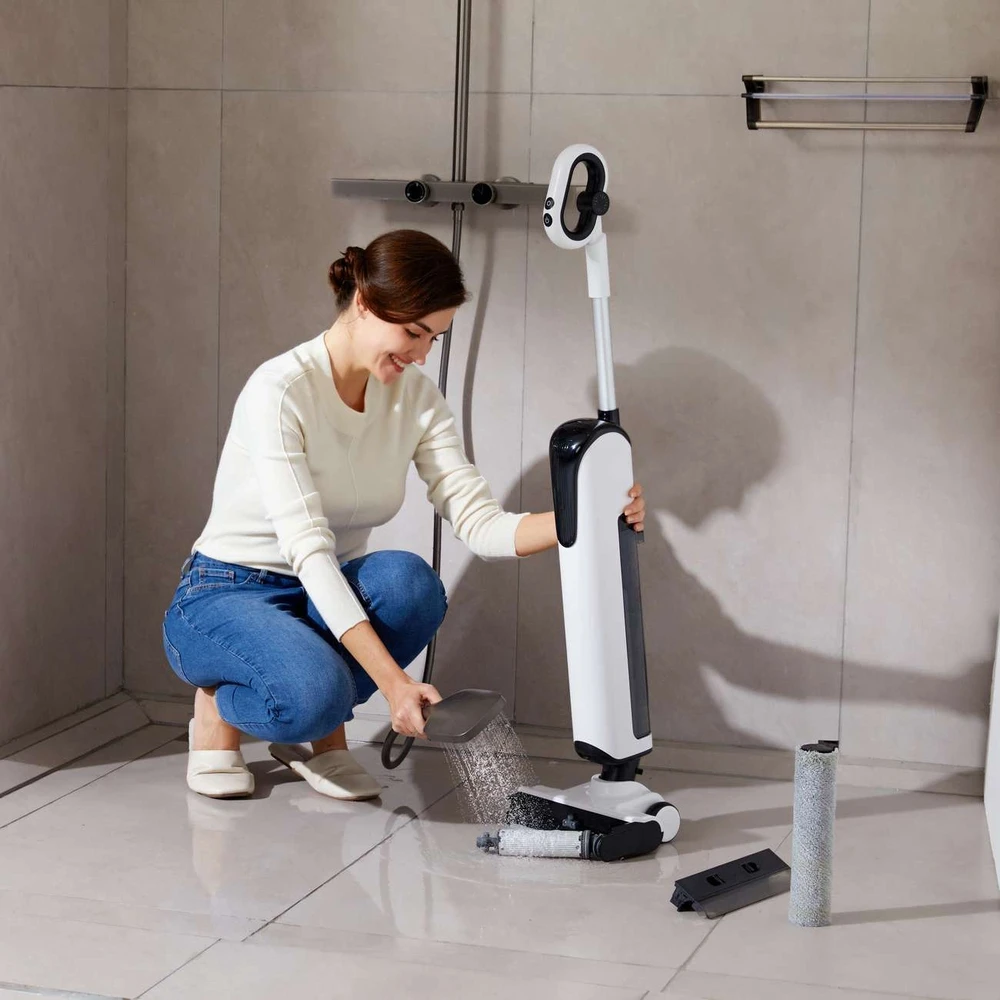 UWANT D100 17000Pa vertikalus dulkių siurblys su šluostymo funkcija ir įkrovimo stotele - baltos spalvos