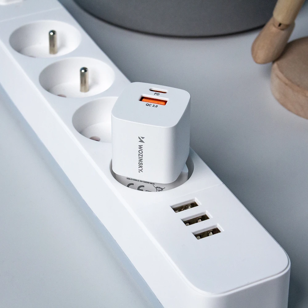 Wozinsky CMWCW 20W USB-C / USB-A laidinis įkroviklis – baltos spalvos