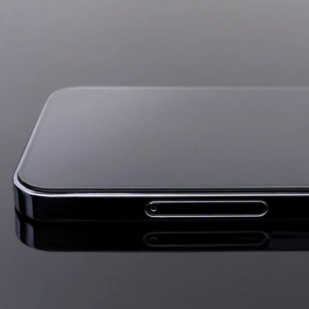 Wozinsky „Full Glue“ grūdintas stiklas „Apple iPhone 15 Plus“ dėklui, pritaikytas „Full Glue“ grūdinto stiklo ir rėmelio derinys – Juodas
