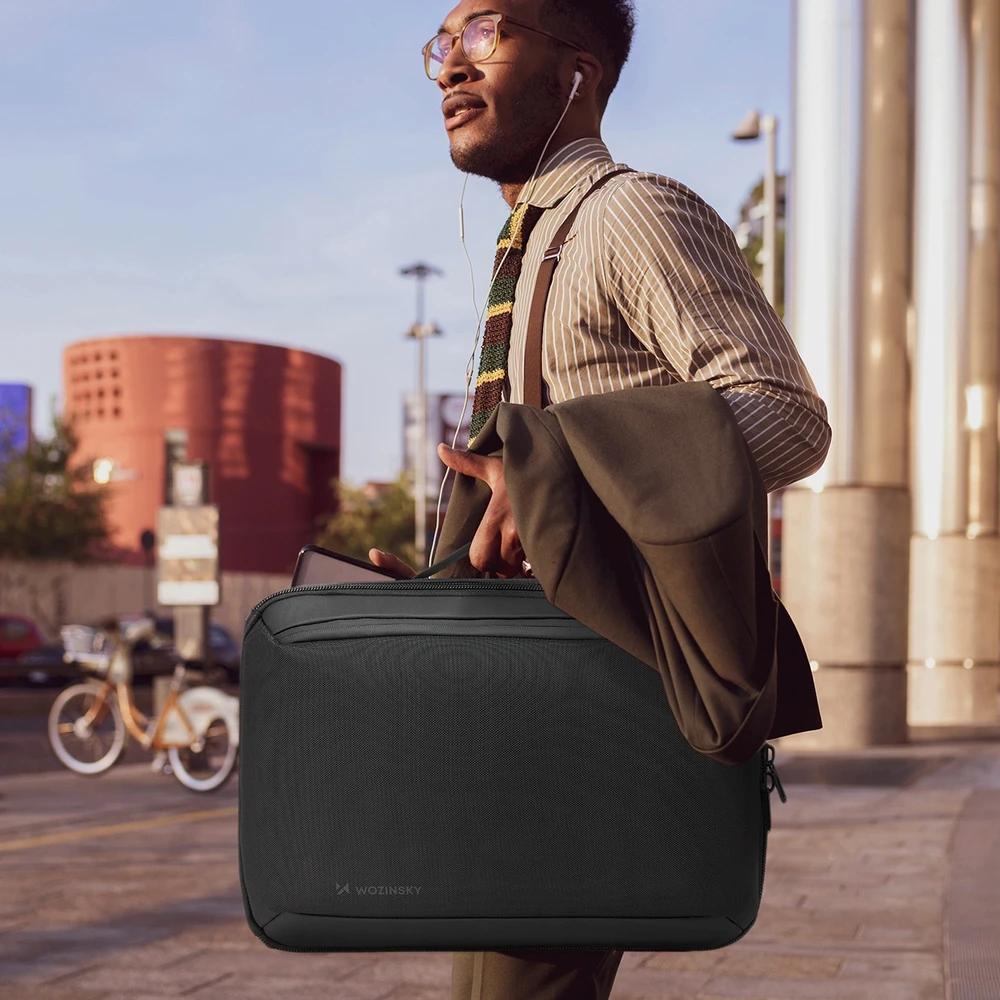 Kuprinė Wozinsky Premium kompiuteriui 15,6” – juodos spalvos