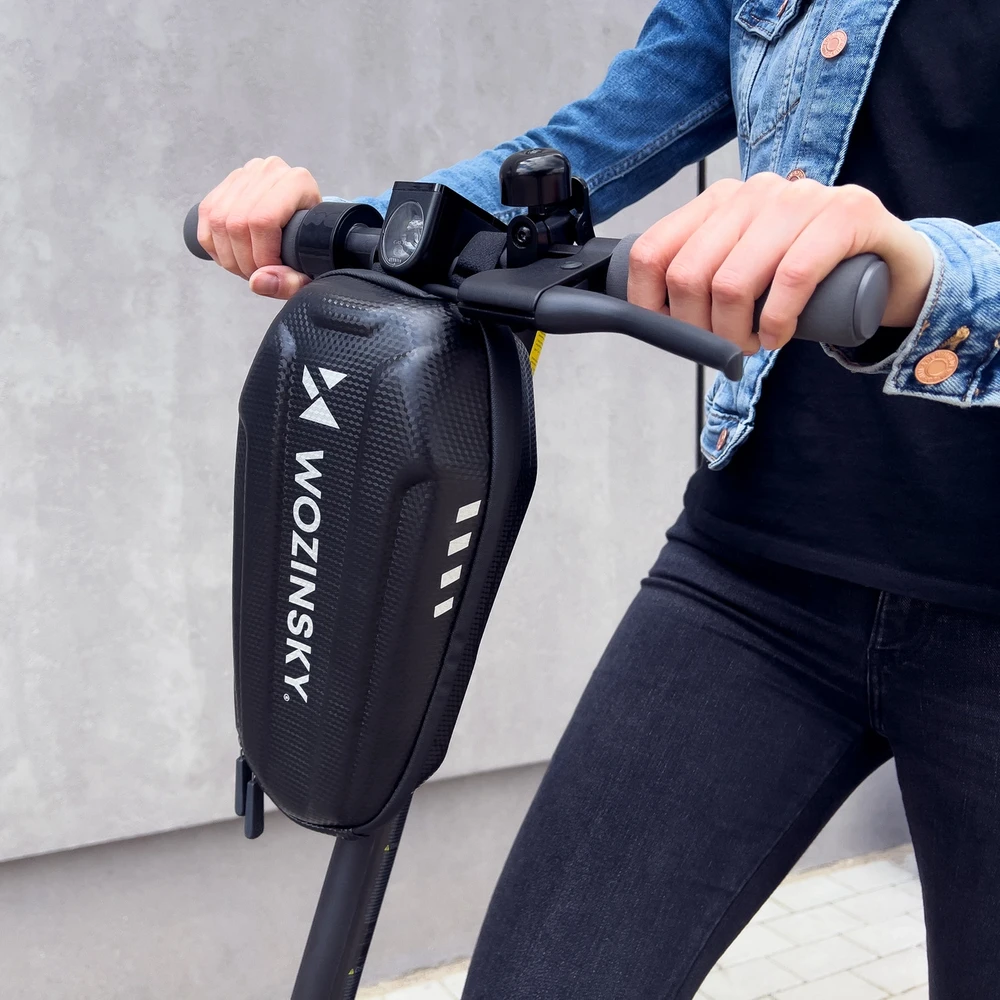 Wozinsky waterproof scooter handlebar bag 3l handlebar bag juodos spalvos (WSB4BK)