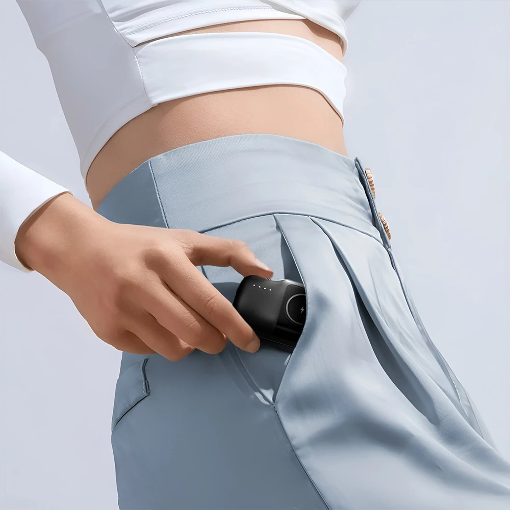 Išorinė baterija POWER BANK Wozinsky (WF16-YLS) lightning + Apple Watch Charger 5000mAh (20W) juoda