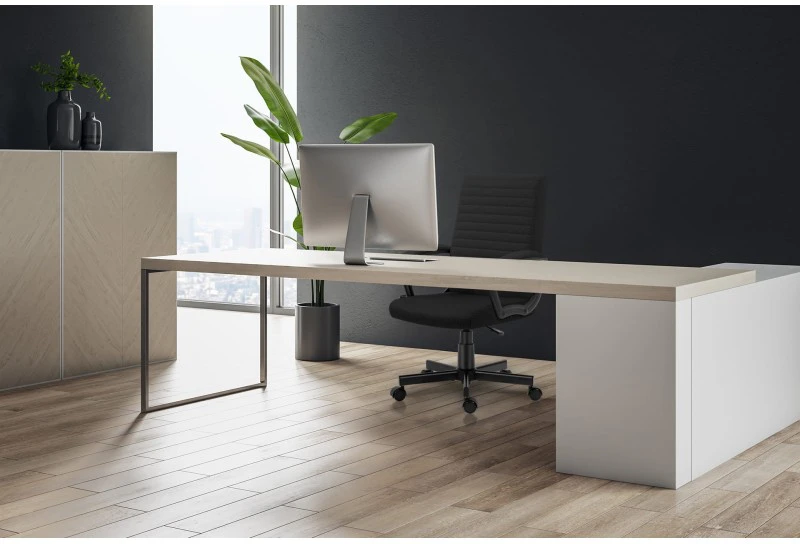 "Mark Adler Boss 2.5" juoda biuro kėdė