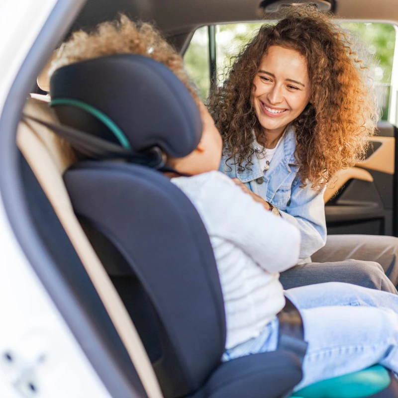 „Joy 45“ žalia automobilinė kėdutė