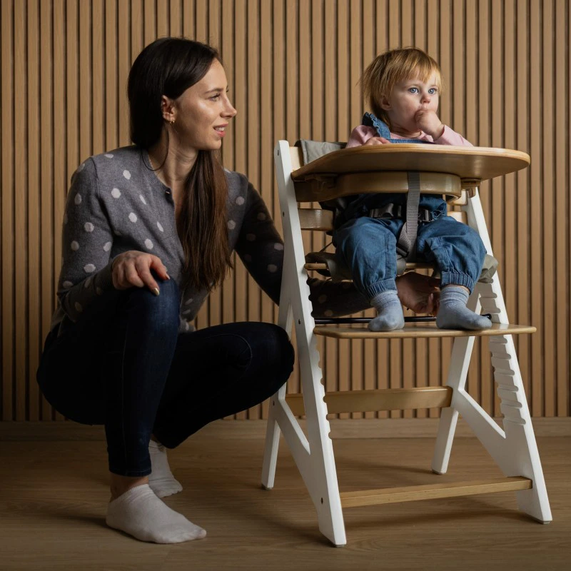 TULANO 4in1 medinė maitinimo kėdutė vaikams su pagalvėlėmis 6m+ iki 40kg
