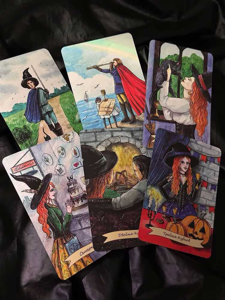 „Happy Witch Taro“ – šiuolaikinės raganos kasdienis Taro, rusų kalba