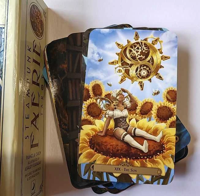 Originalios taro kortos STEAMPUNK FAERIE TAROT + knygutė