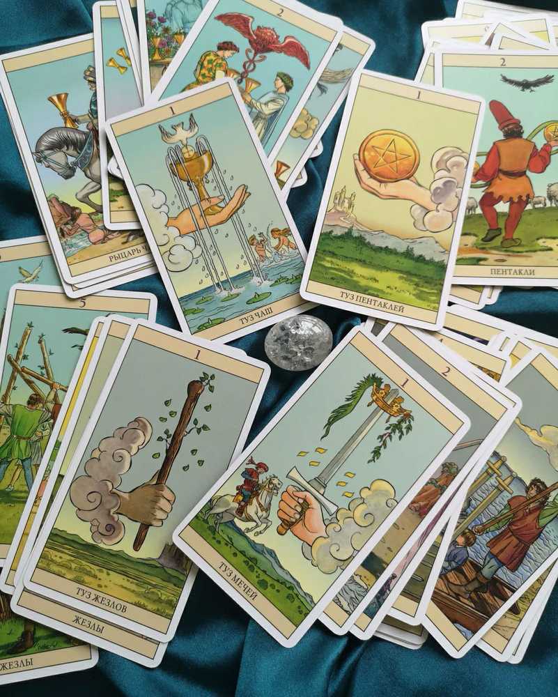 Taro kortos rusų kalba. TAROT OF THE NEW VISION