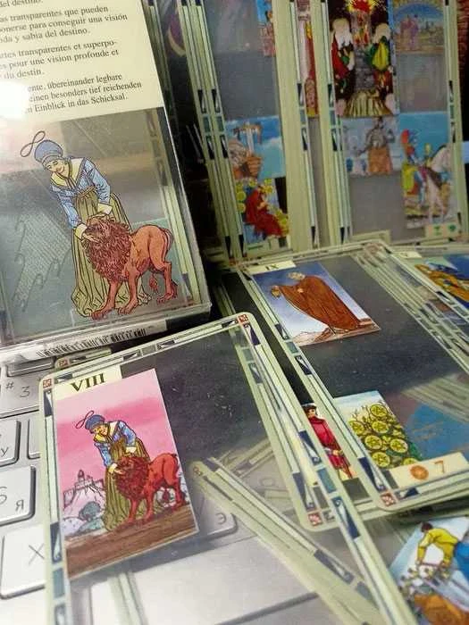 LO SCARABEO Originalios Permatomos UNIVERSAL TRANSPARENT TAROT kortos