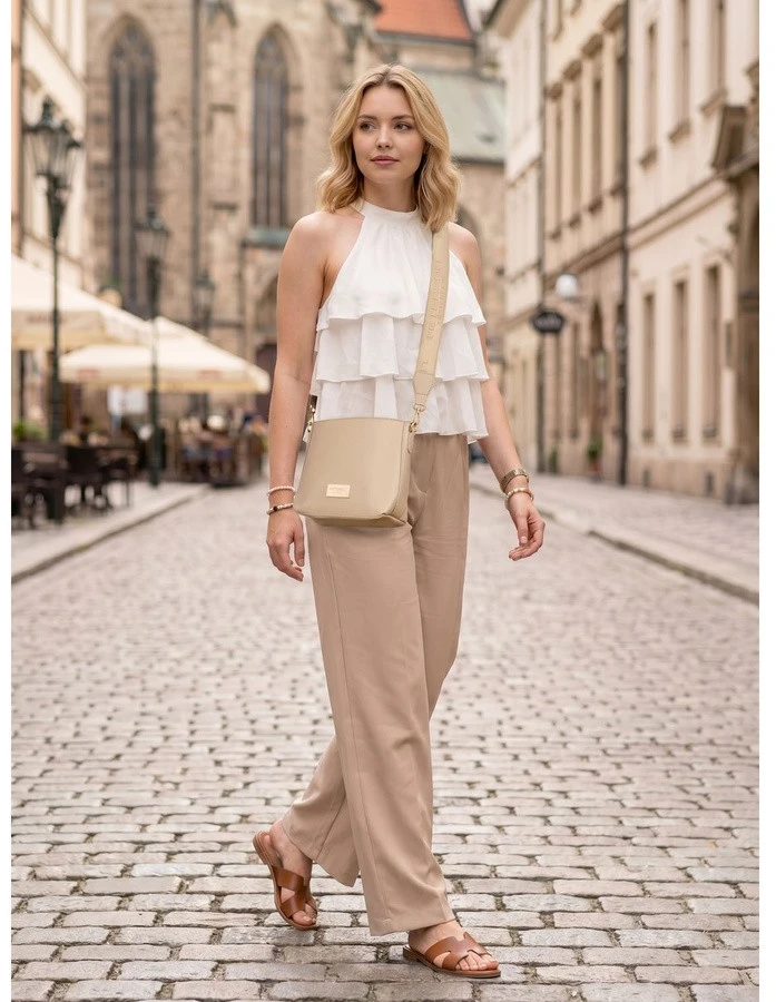 Moteriška rankinė per petį HARPINA