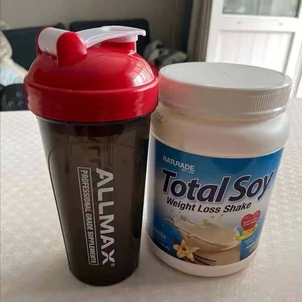 Shaker Plaktuvė maisto papildams maišyti 700 ml