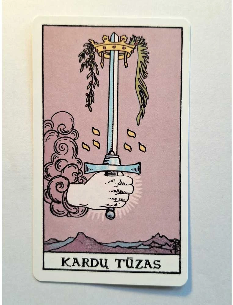 Taro kortos lietuvių kalba