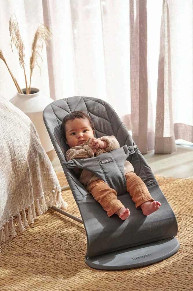 BabyBjorn Bliss - vaikiškas gultas | Žiedlapis Quilit / antracitas