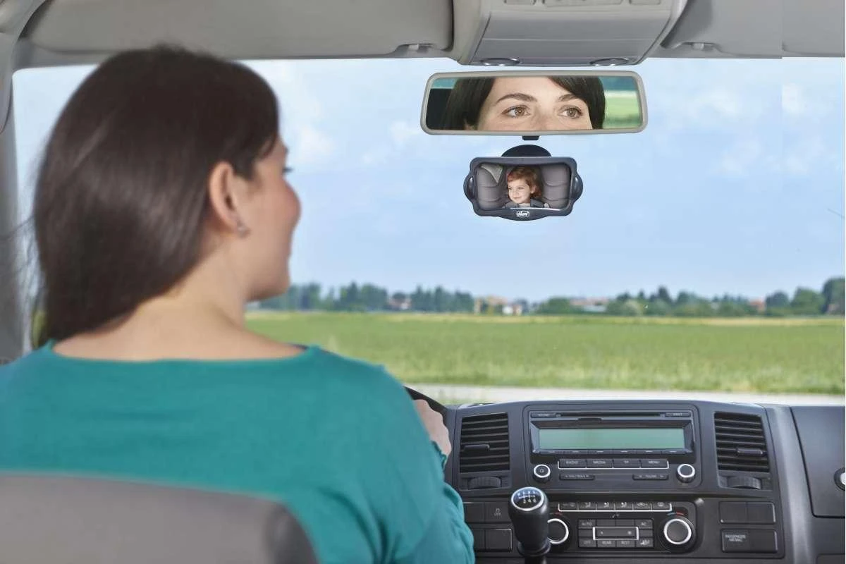 Chicco automobilinis veidrodėlis vaikui stebėti