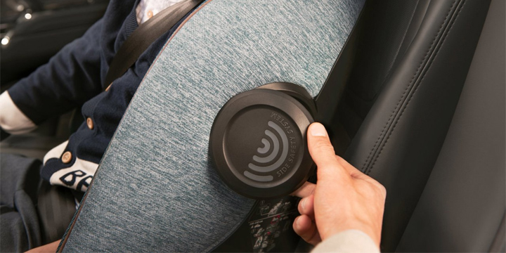 Chicco Bi-Seat Air i-Size - automobilinė kėdutė su Isofix pagrindu, 40-150 cm | Juodasis oras aprašymas - Prekės nuotrauka