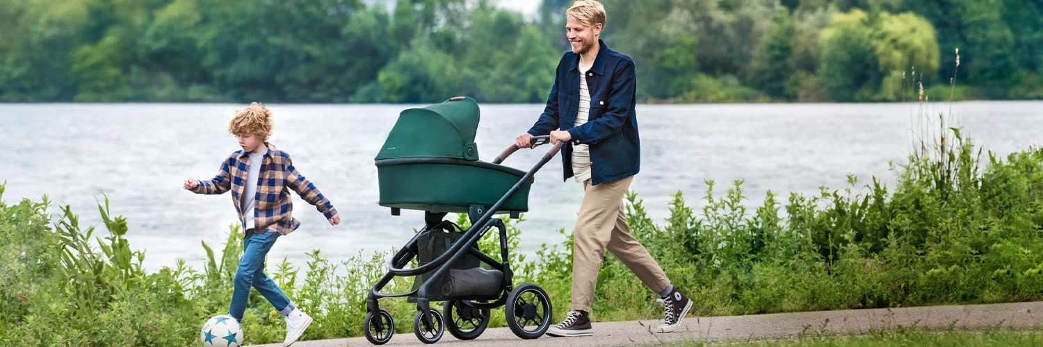 Maxi-Cosi Plaza + - daugiafunkcinis wózek, komplektas 2w1 | Essential Juodas aprašymas - Prekės nuotrauka Maxi-Cosi Plaza + - daugiafunkcinis wózek, komplektas 2w1 | Essential Juodas aprašymas - Prekės nuotrauka