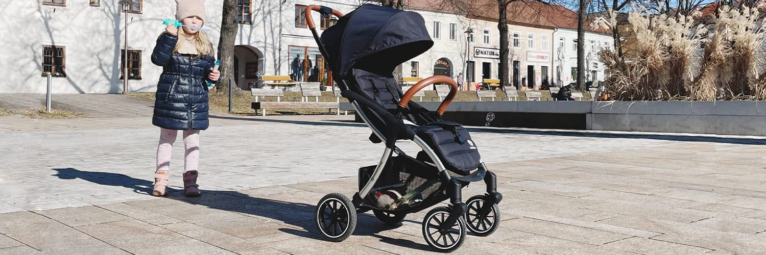 Petite&Mars Petite & Mars Cross - lengvas vežimėlis | Antracito mėlyna aprašymas - Prekės nuotrauka