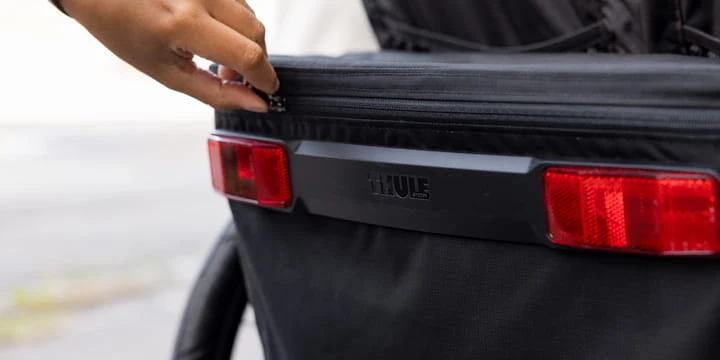 Thule Chariot Sport 2 - vienvietė dviračio priekaba | G3 Juodas aprašymas - Prekės nuotrauka Thule Chariot Sport 2 - vienvietė dviračio priekaba | G3 Juodas aprašymas - Prekės nuotrauka