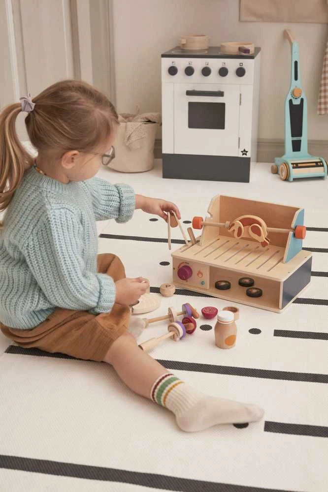 Kid's Concept - Stalo grilis linksmybėms | Daugiaspalvis (KID'S HUB)
