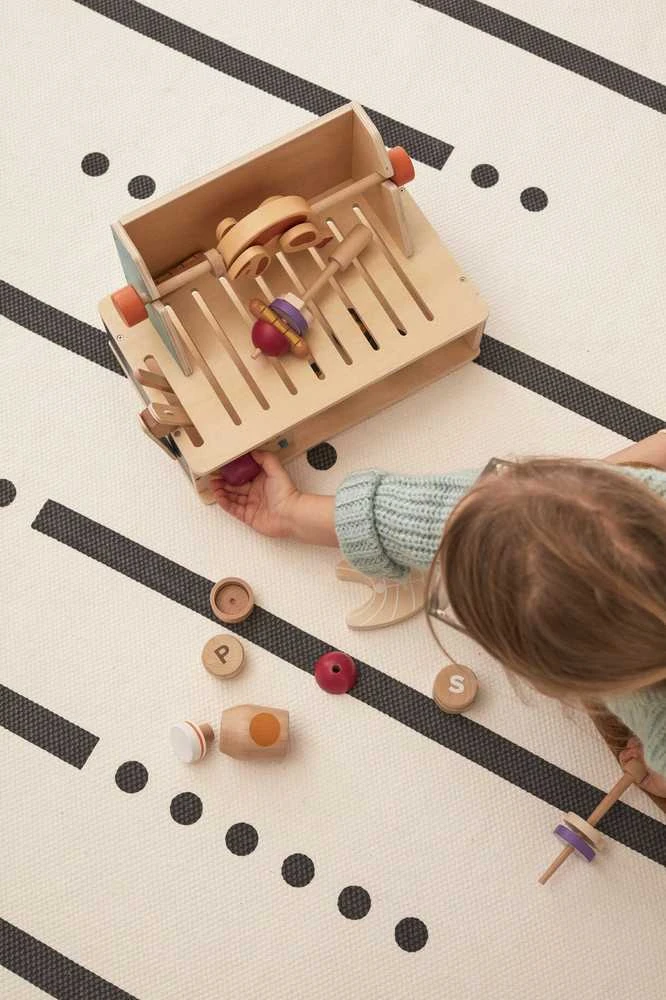 Kid's Concept - Stalo grilis linksmybėms | Daugiaspalvis (KID'S HUB)