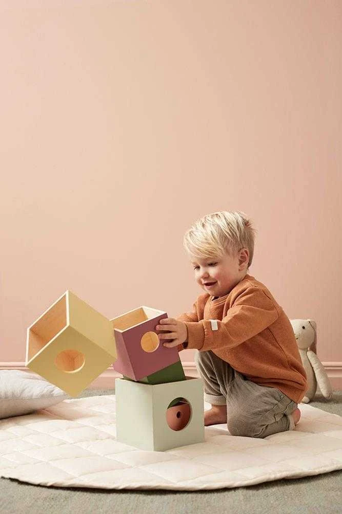 Kid's Concept - Mediniai krovimo kubeliai, 5 vnt | Daugiaspalvis (EDVIN)