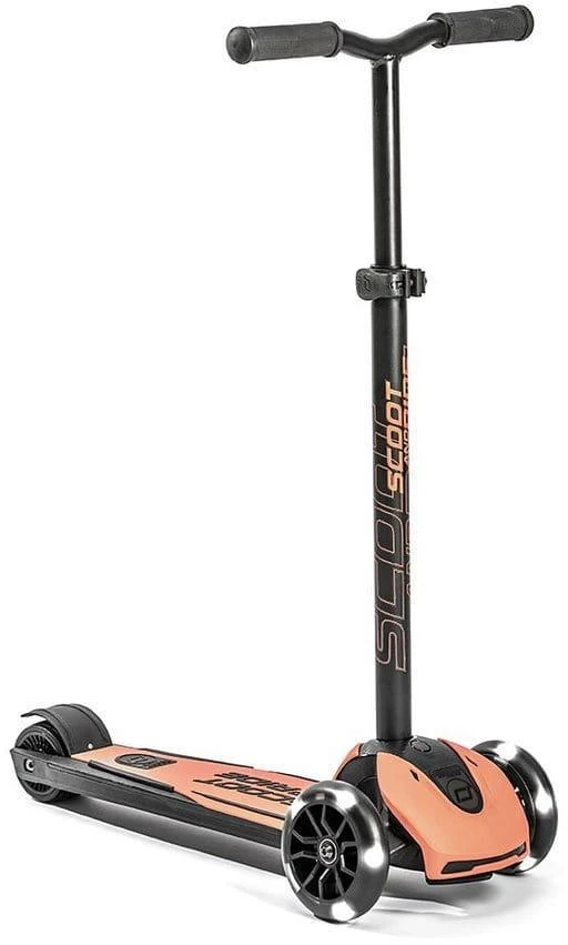 Scoot and Ride Scoot & Ride Highwaykick 5 LED Peach