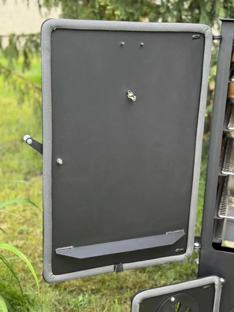 Bbq Expert Rūkykla 135L talpos su ratukais