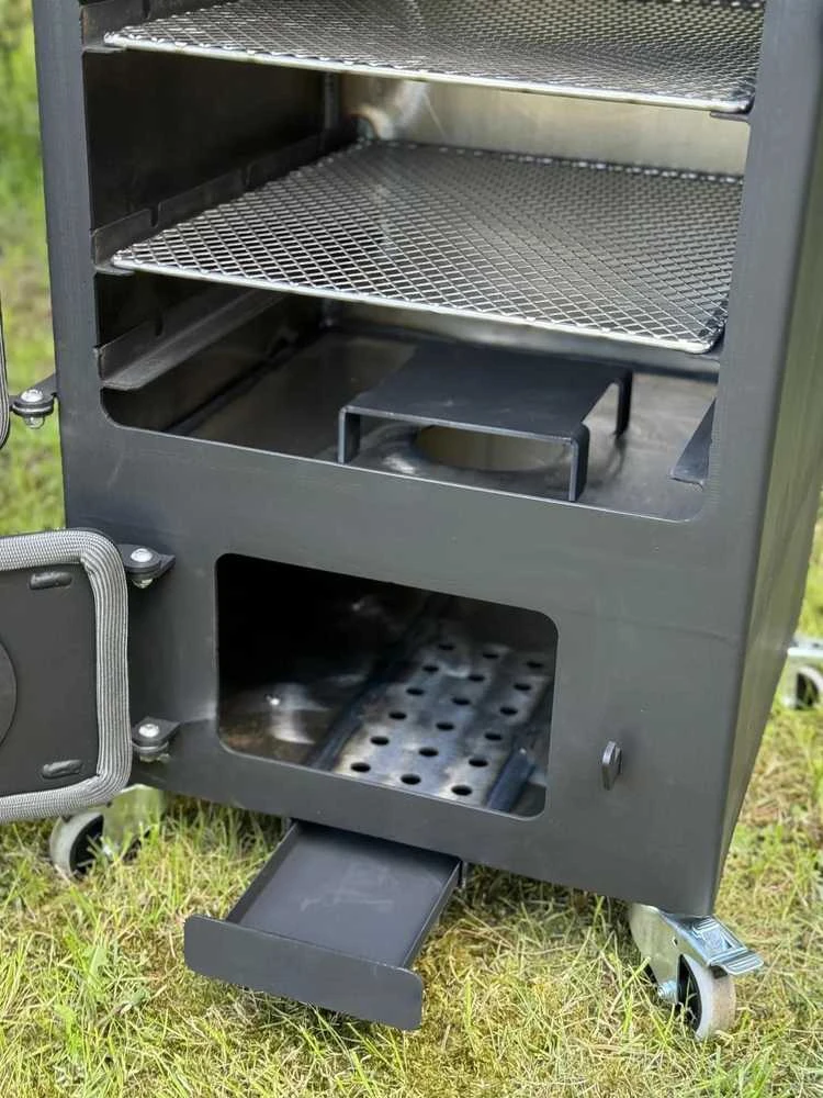 Bbq Expert Rūkykla 135L talpos su ratukais