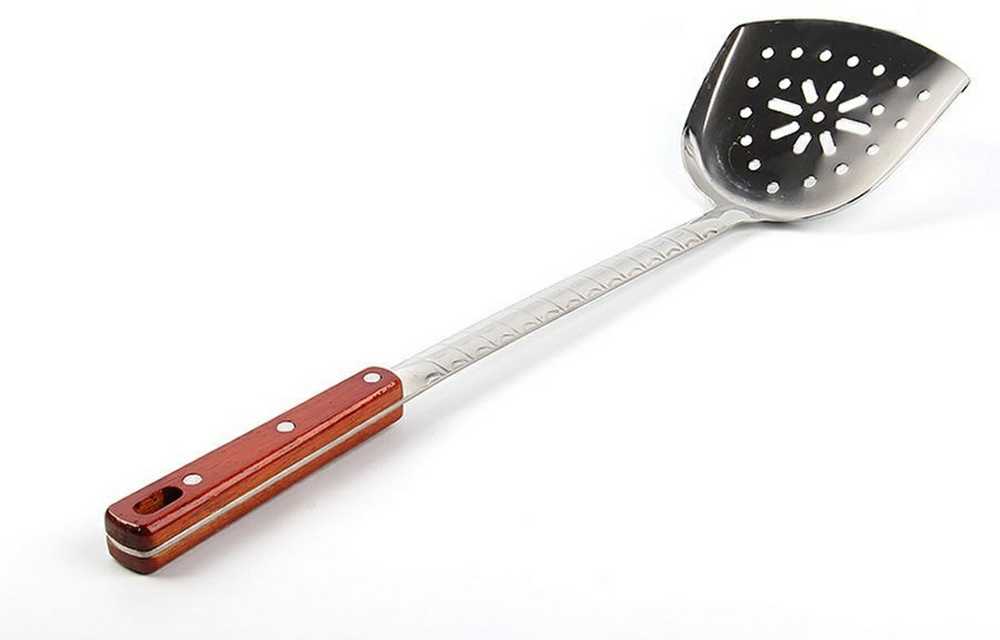 Kapgir Kiaurasamtis - perforuota kepimo mentelė 45 cm su medine rankena