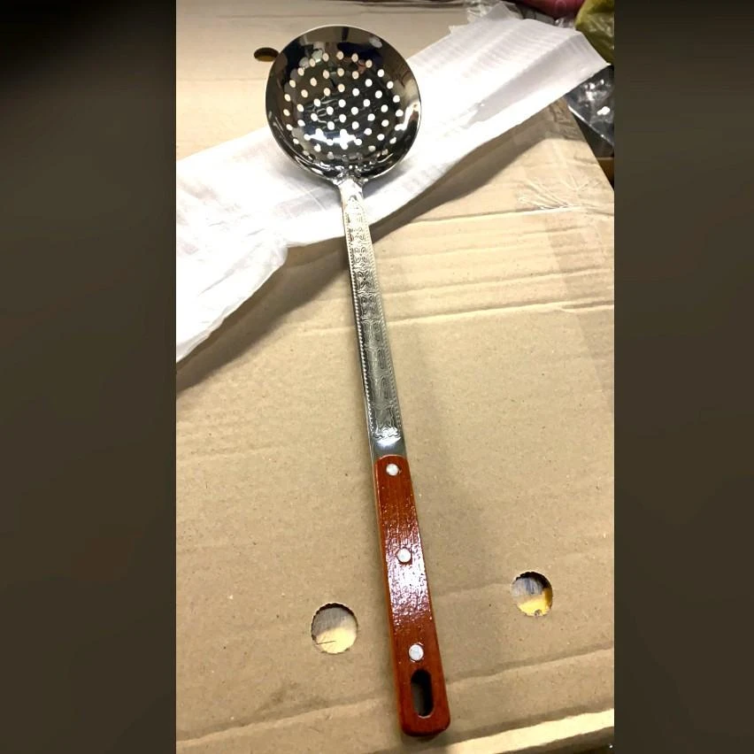 Kapgir Kiaurasamtis uzbekiškam kazanui 45 cm su medine rankena (gilus)