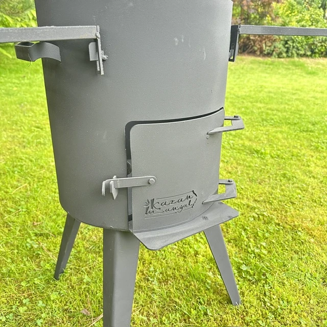 Krosnelė kazanui 16-22L / skersmuo 46cm / plienas 3mm / Kazan Mangal (Neridujančio plieno kaminas)