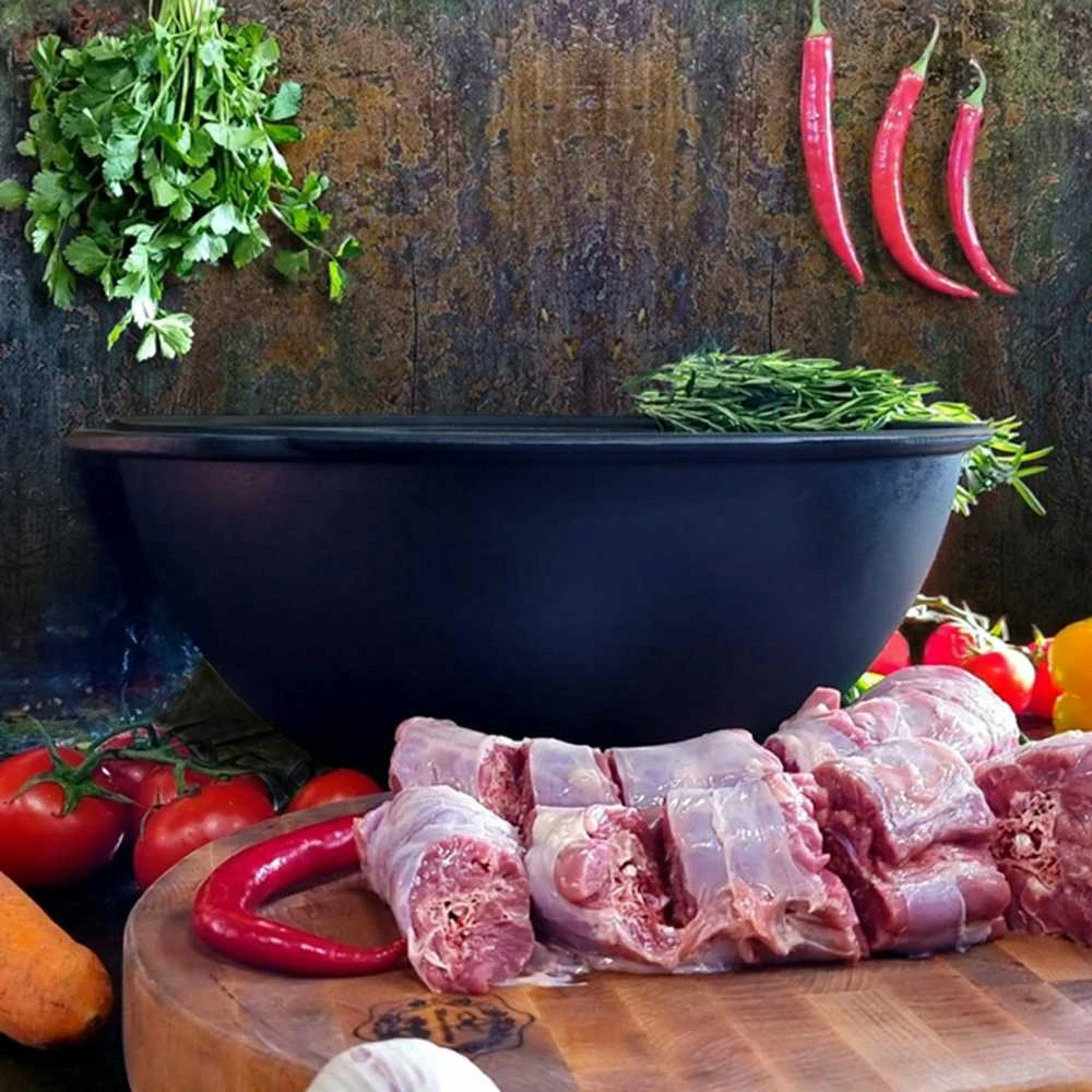 Maysternya KAZANAS WOK 18 l su ketaus dangčiu keptuvė