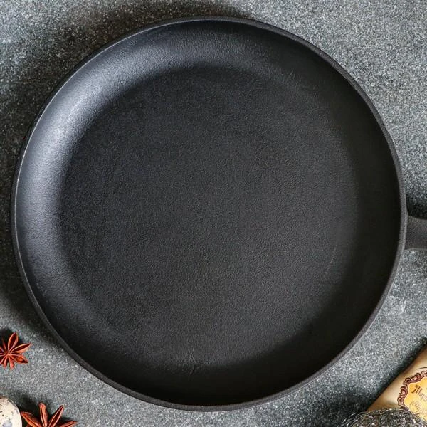Maysternya Ketaus keptuvė blynams 24*2,5 cm su nuimama medine rankena | T301
