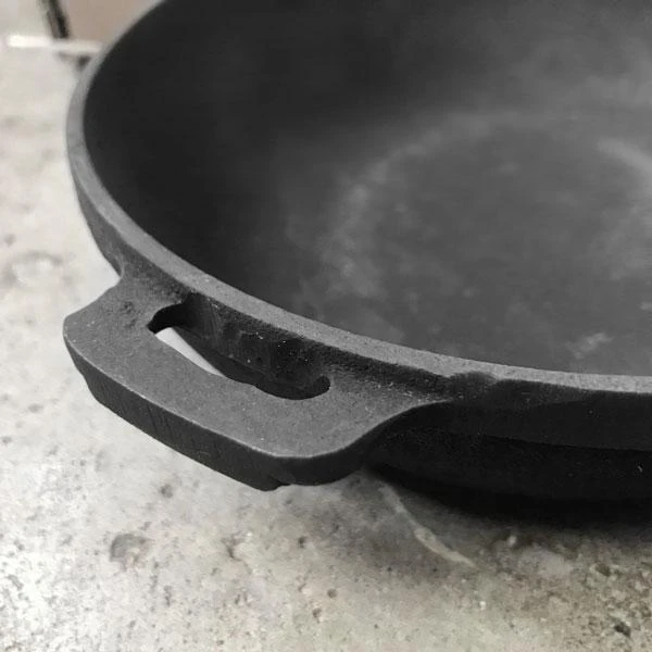 Namangan Ketaus keptuvė-troškintuvas 32*6 cm | T320-60