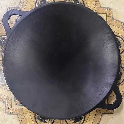 Namangan Užbekiška šlifuota keptuvė (Sadž) 45cm plokščias dugnas iš išorės